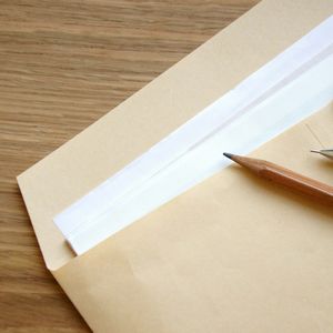 書類と封筒